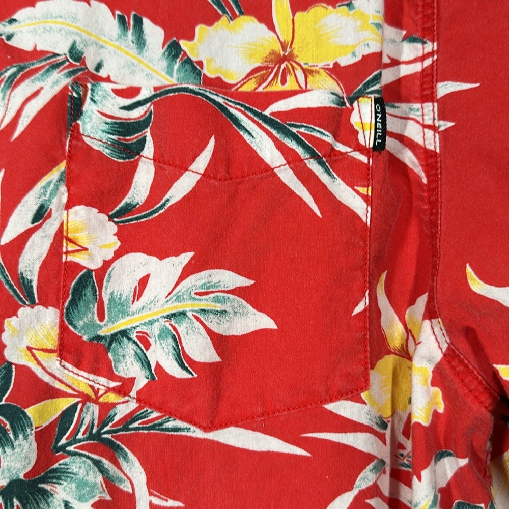 O'Neill Red Tropical Plant Print Button Up Short Sleeve Shirt Men's Size… - Picture 4 of 7